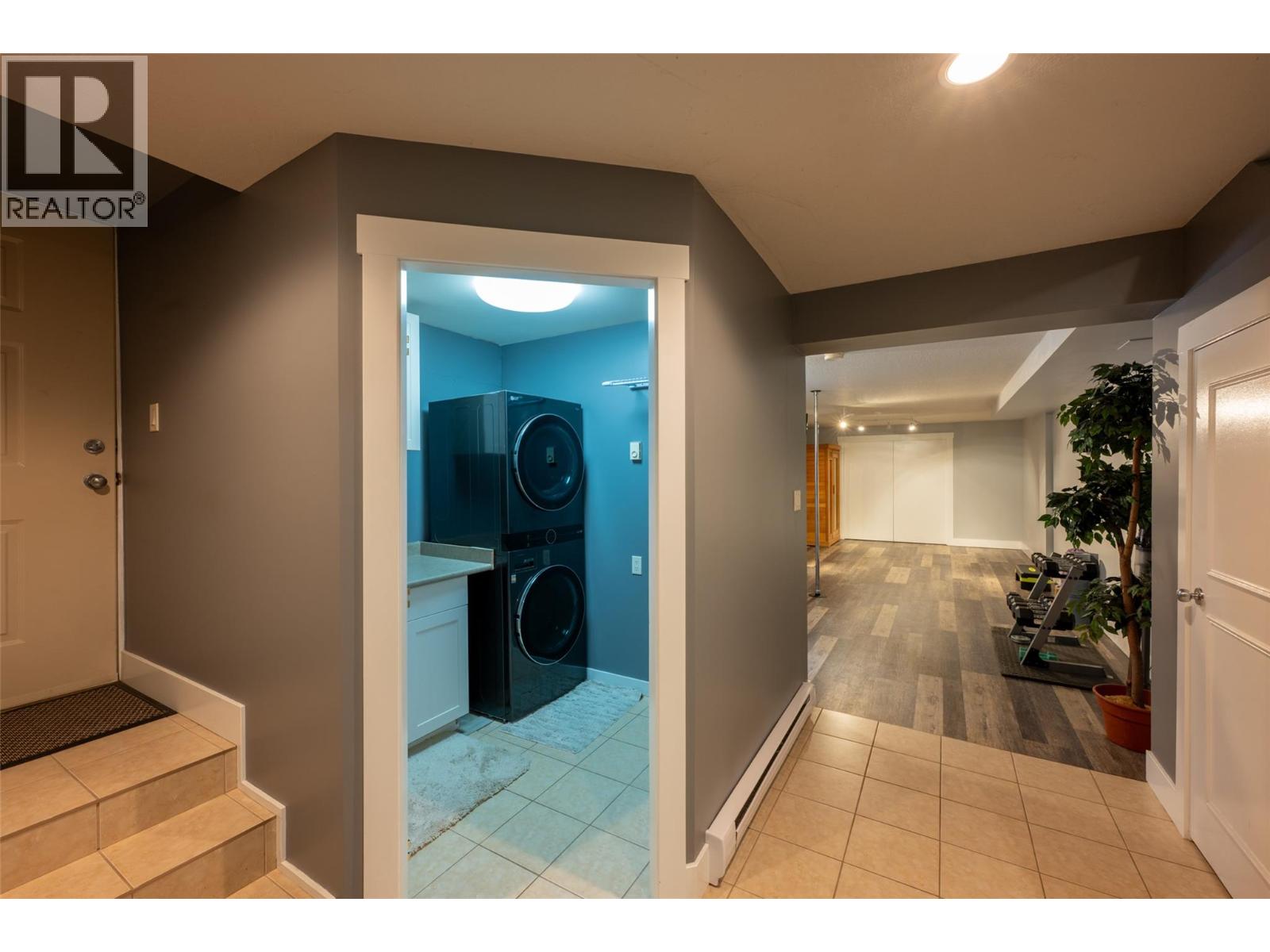 3045 Lindberg Road - 38