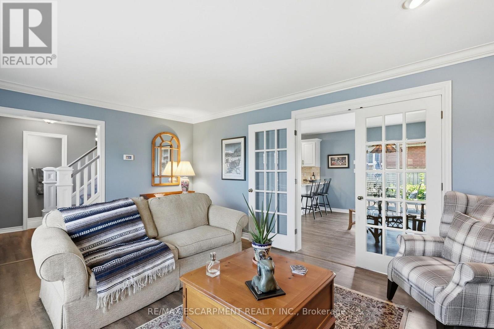 12 HUNTINGTON LANE - Image 5
