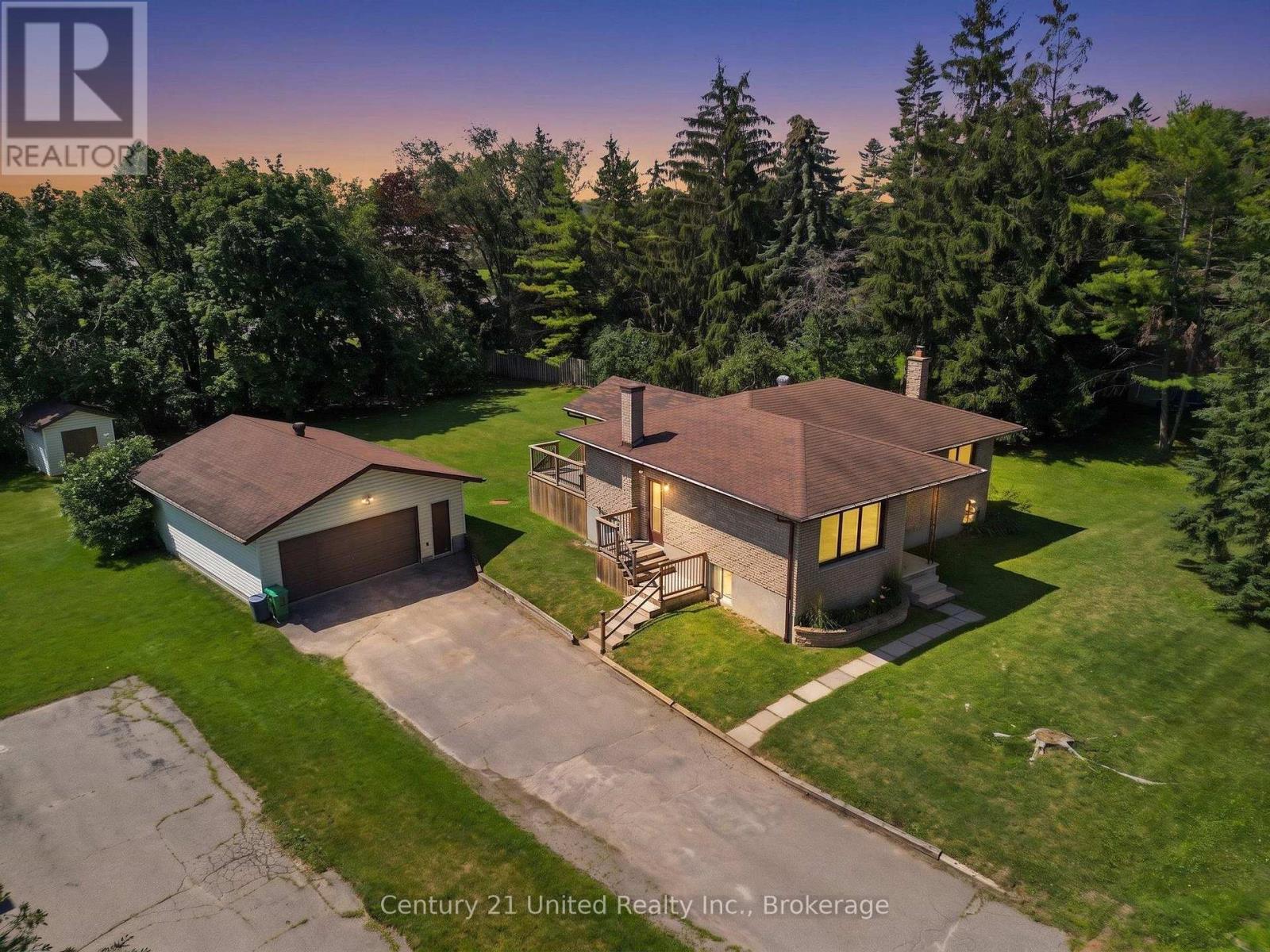 815 STEWART DRIVE - 1