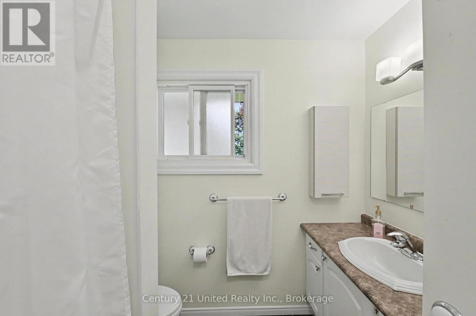 815 STEWART DRIVE - 14