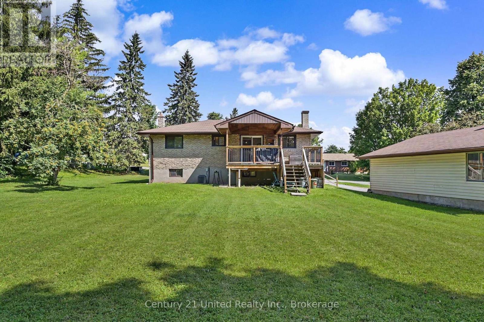 815 STEWART DRIVE - 24