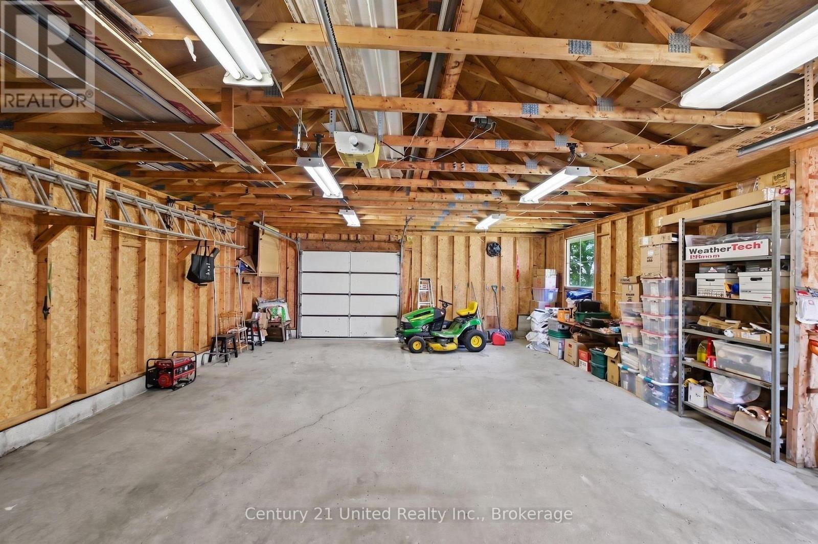 815 STEWART DRIVE - 29