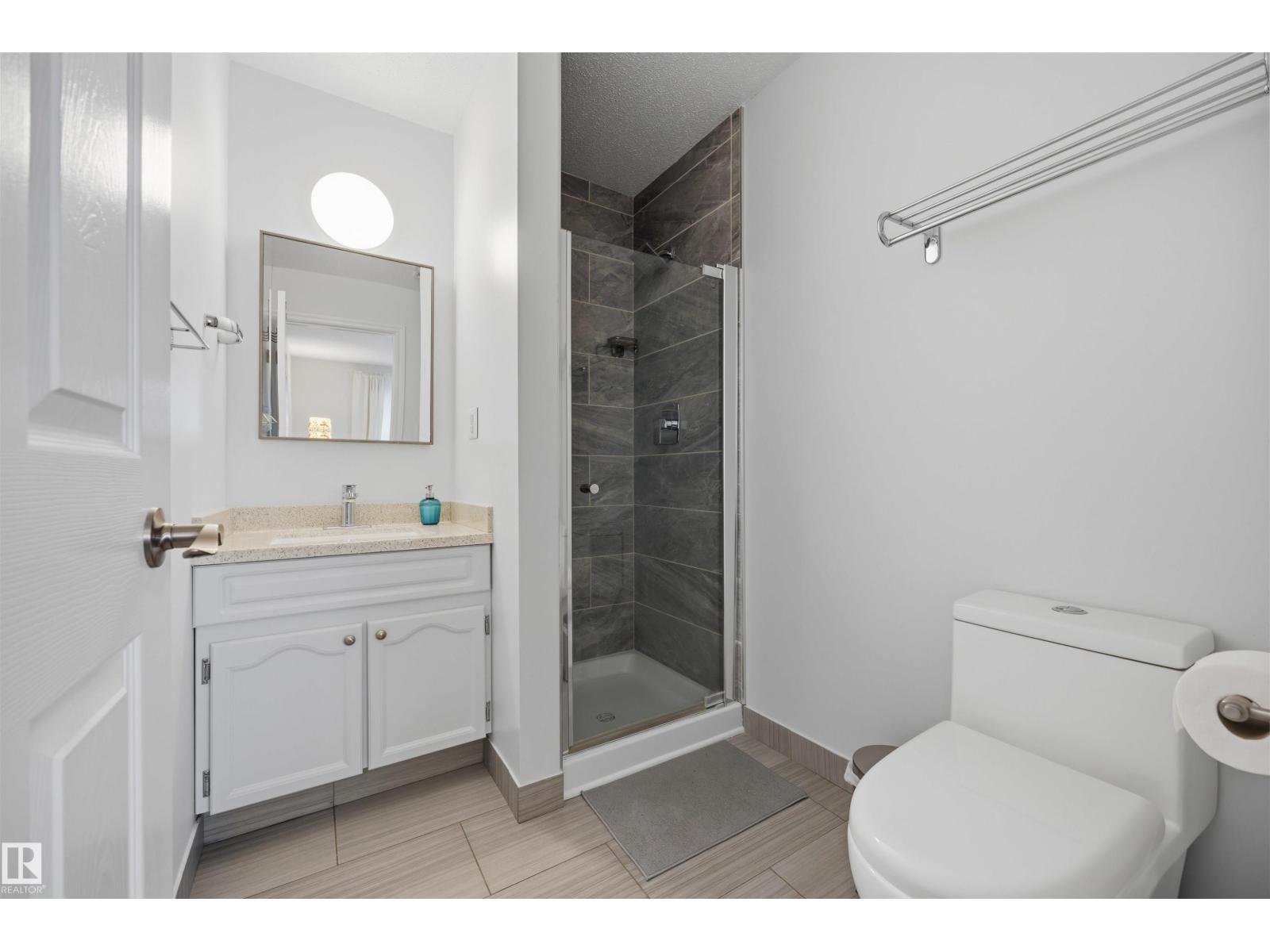 11707 150 Ave NW NW - 19
