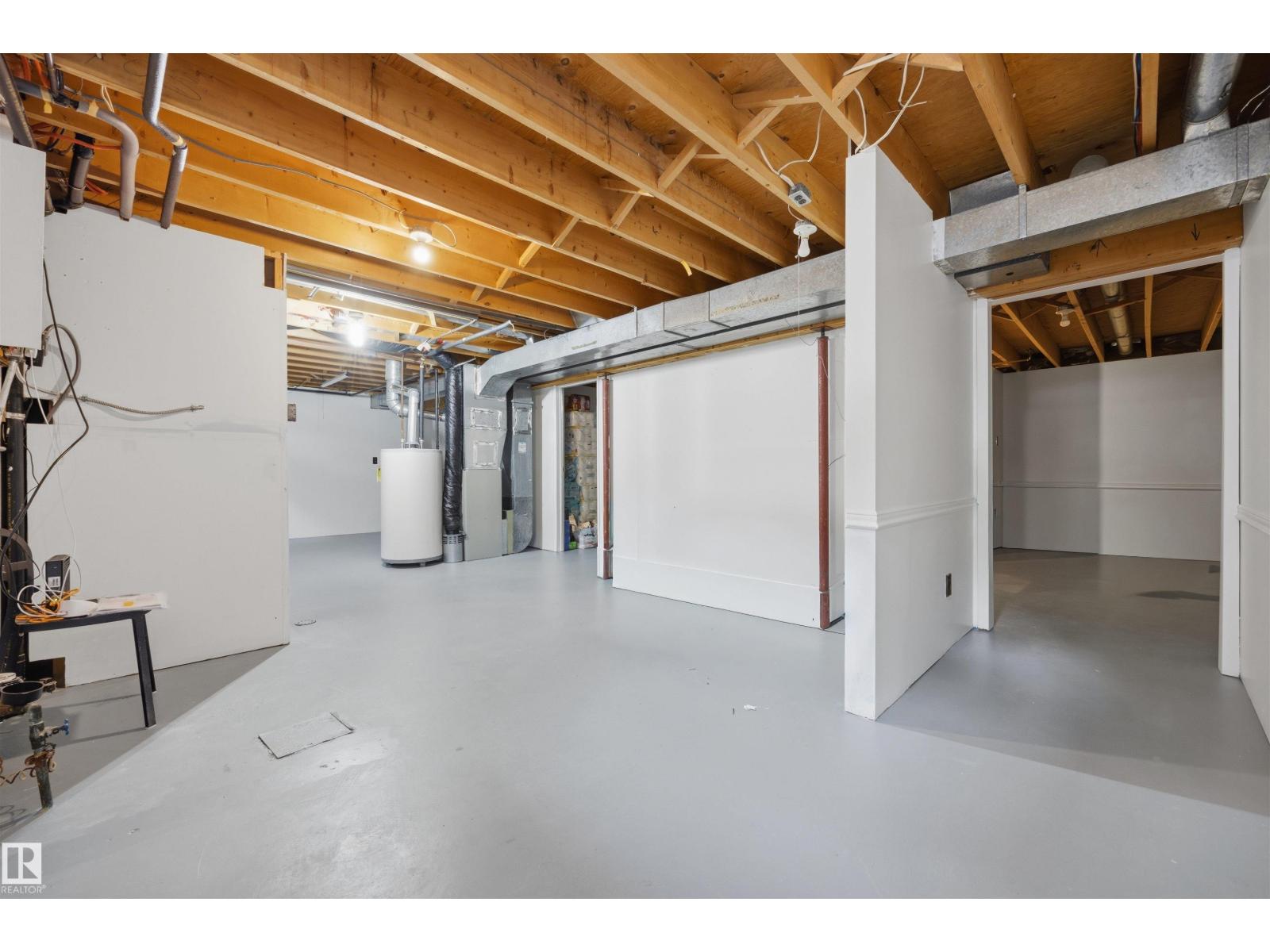 11707 150 Ave NW NW - 25