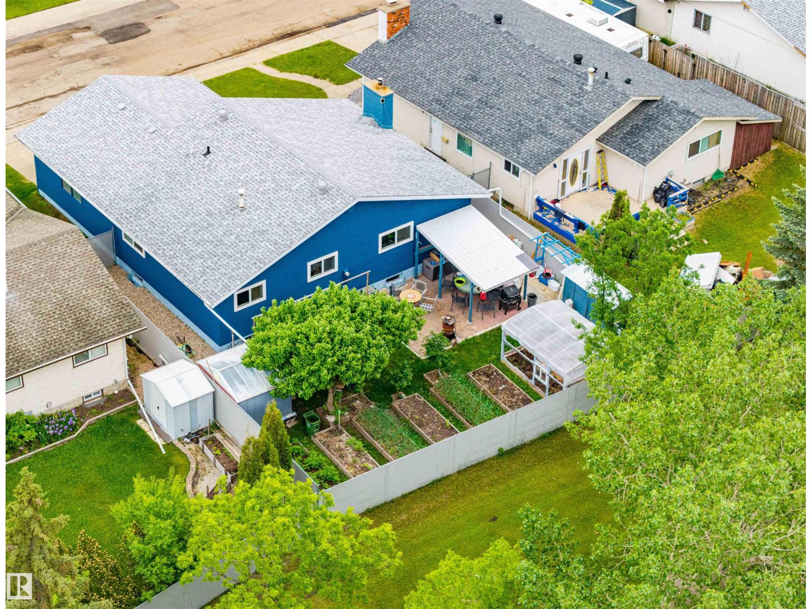 11707 150 Ave NW NW - 2