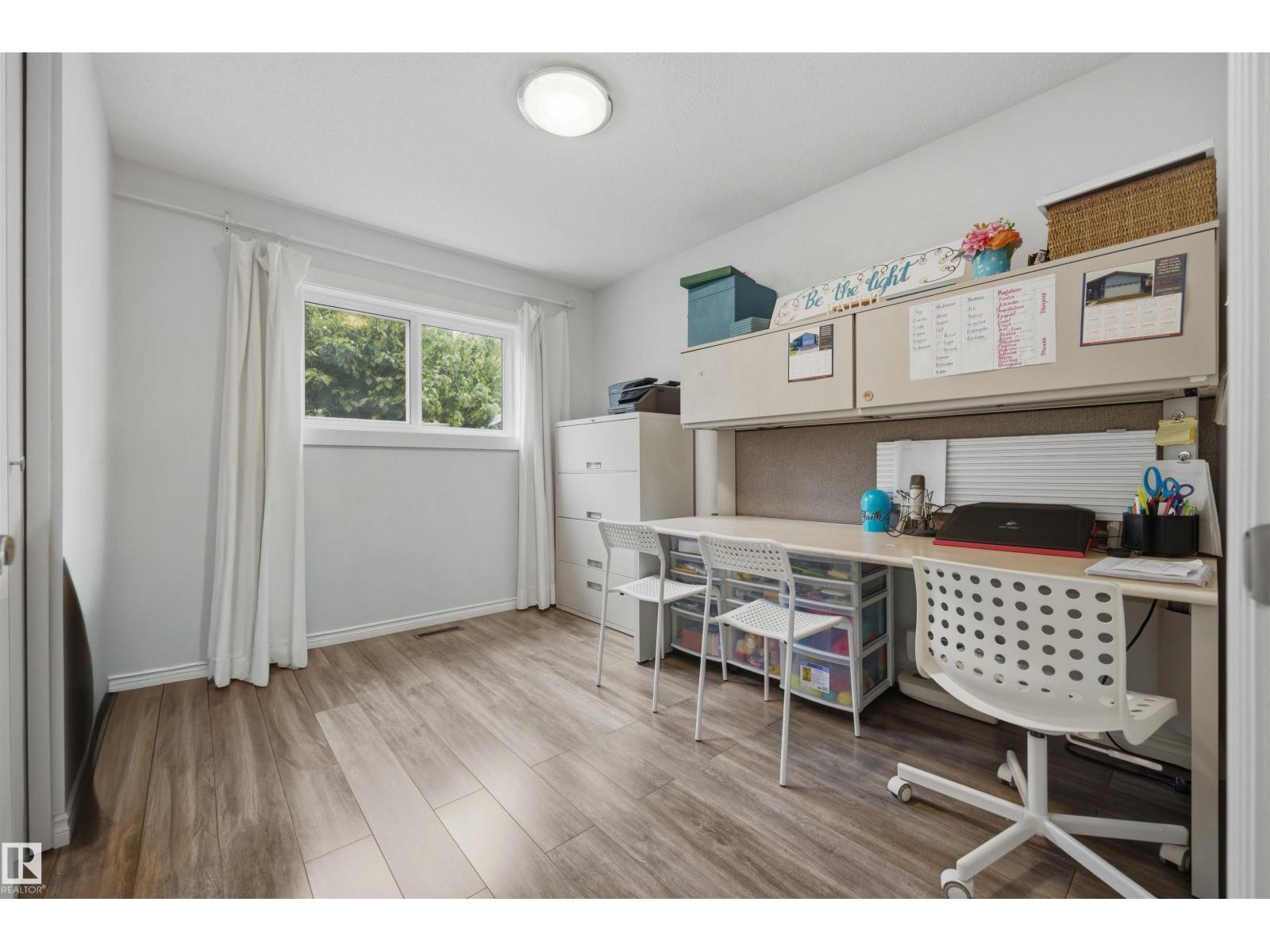 11707 150 Ave NW NW - 17