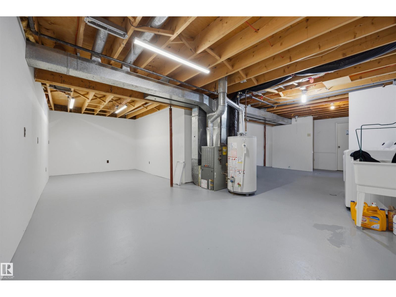 11707 150 Ave NW NW - 27