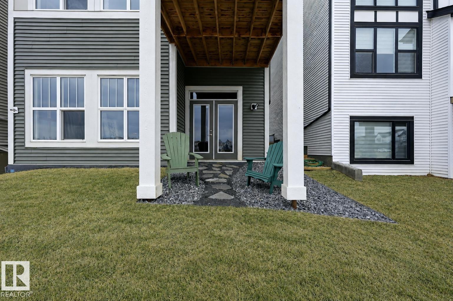 2520 206 ST NW - 3