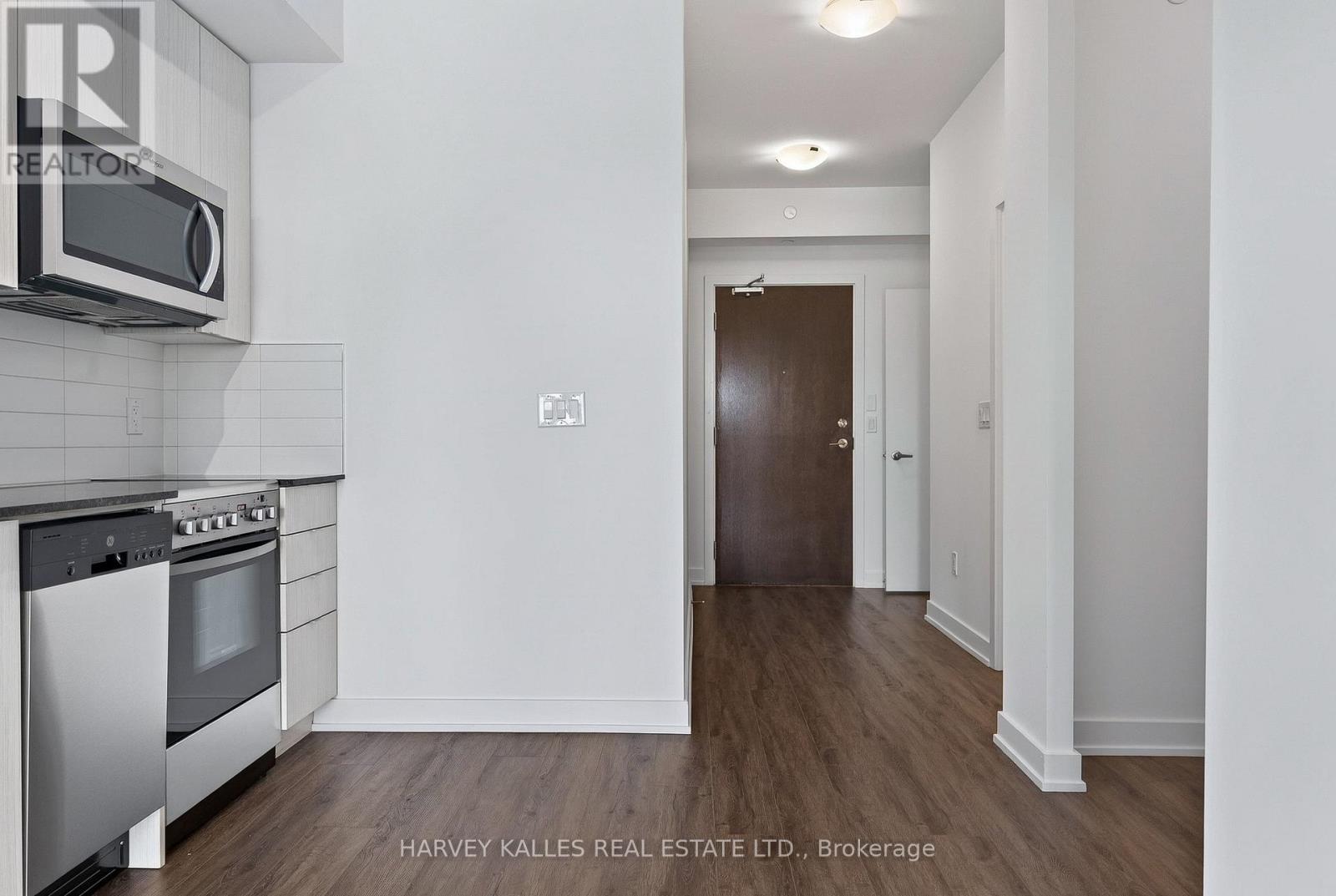 #503 630 GREENWOOD AVENUE - 12