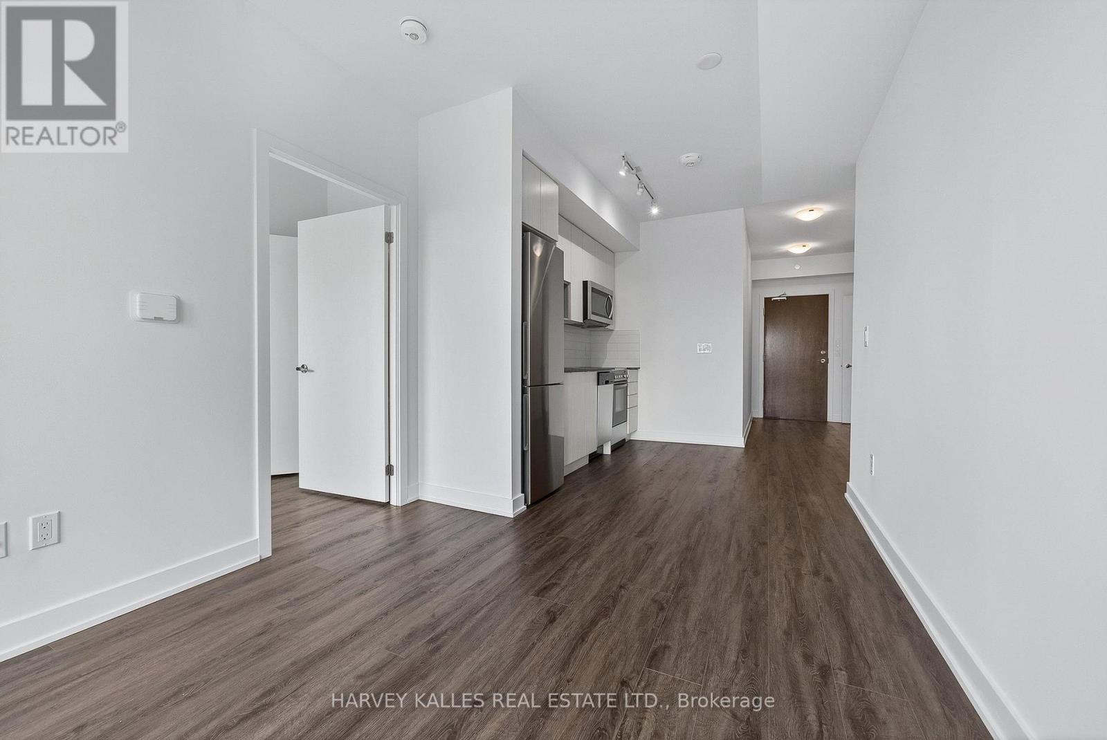 #503 630 GREENWOOD AVENUE - 20