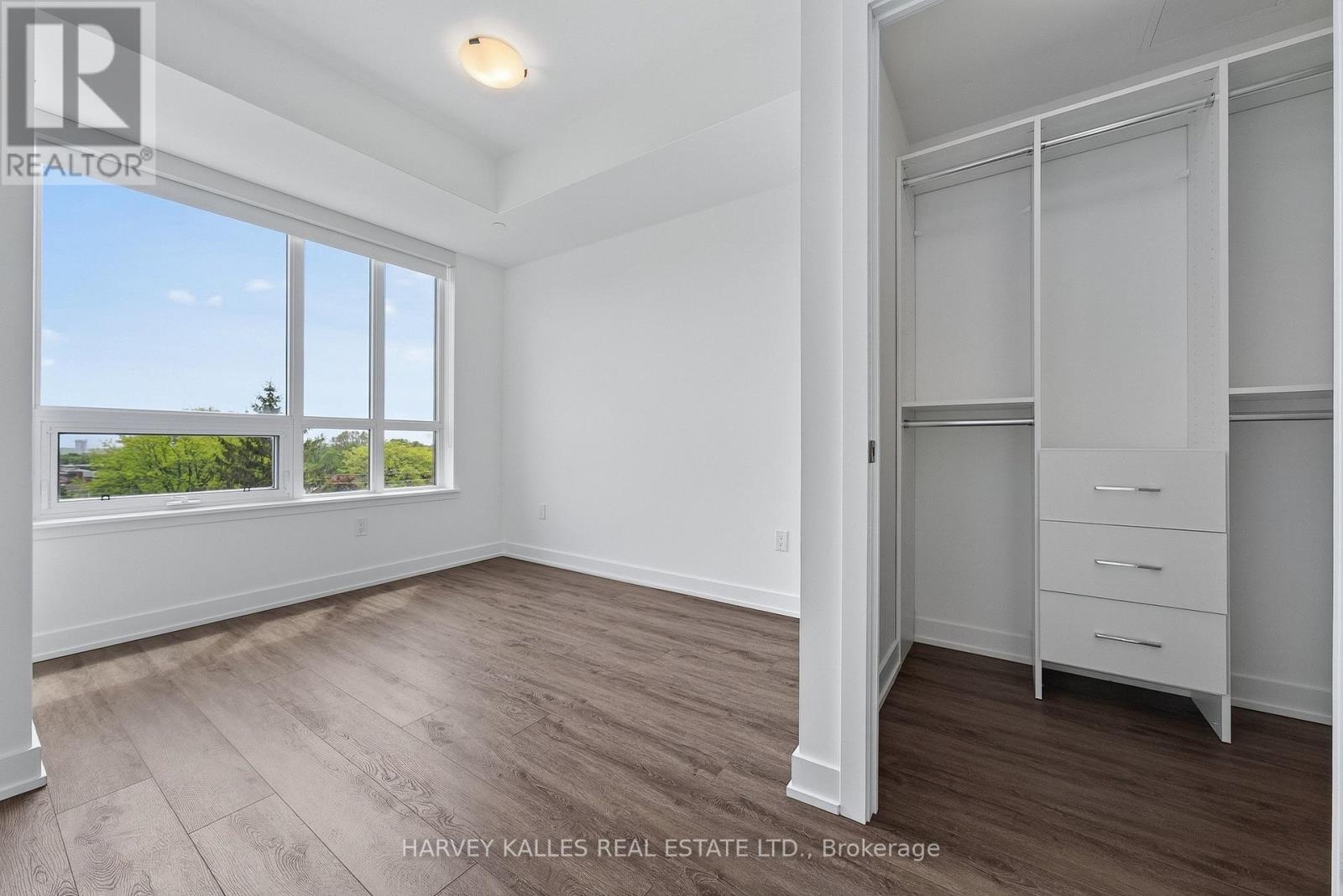 #503 630 GREENWOOD AVENUE - 22