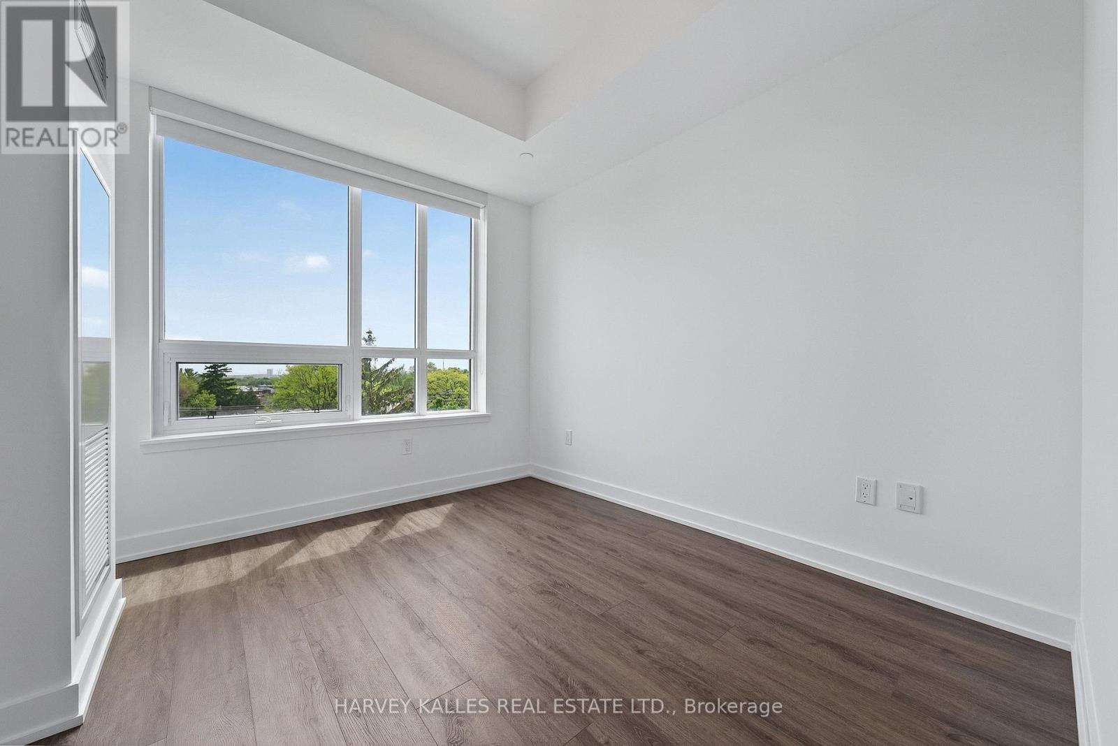 #503 630 GREENWOOD AVENUE - 23