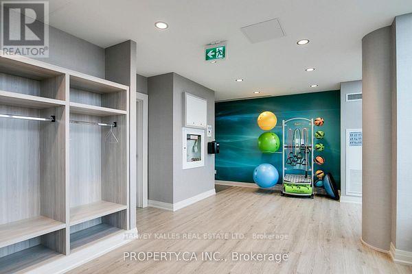 #503 630 GREENWOOD AVENUE - 46