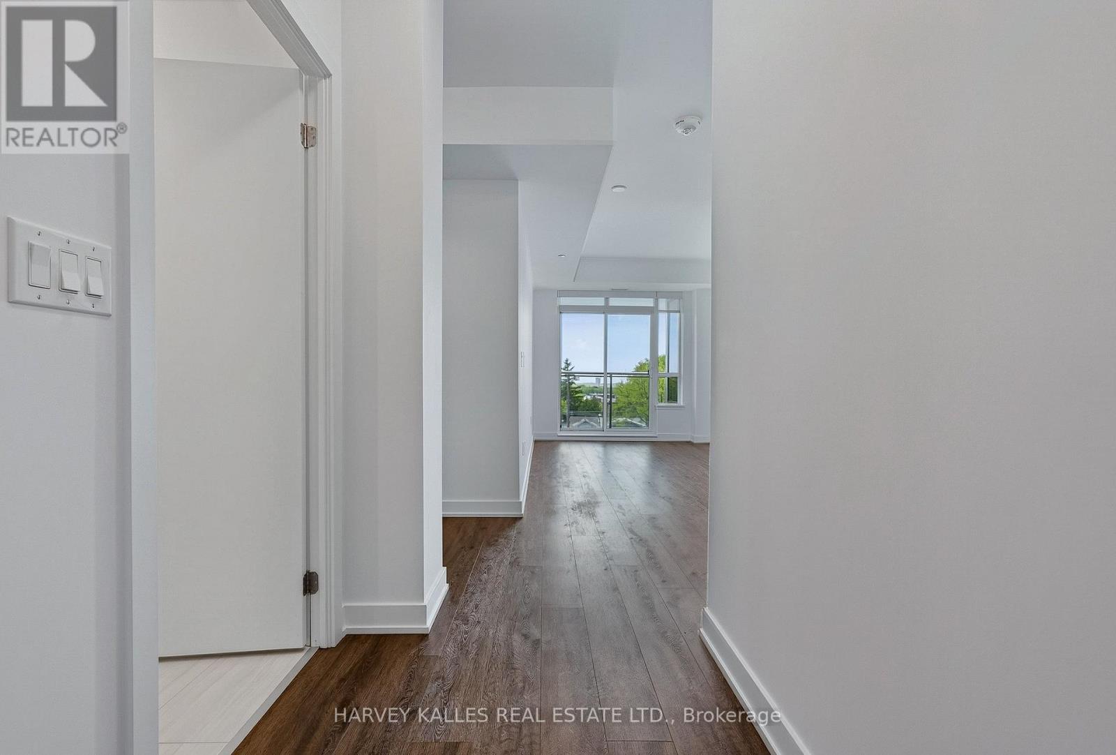 #503 630 GREENWOOD AVENUE - 5
