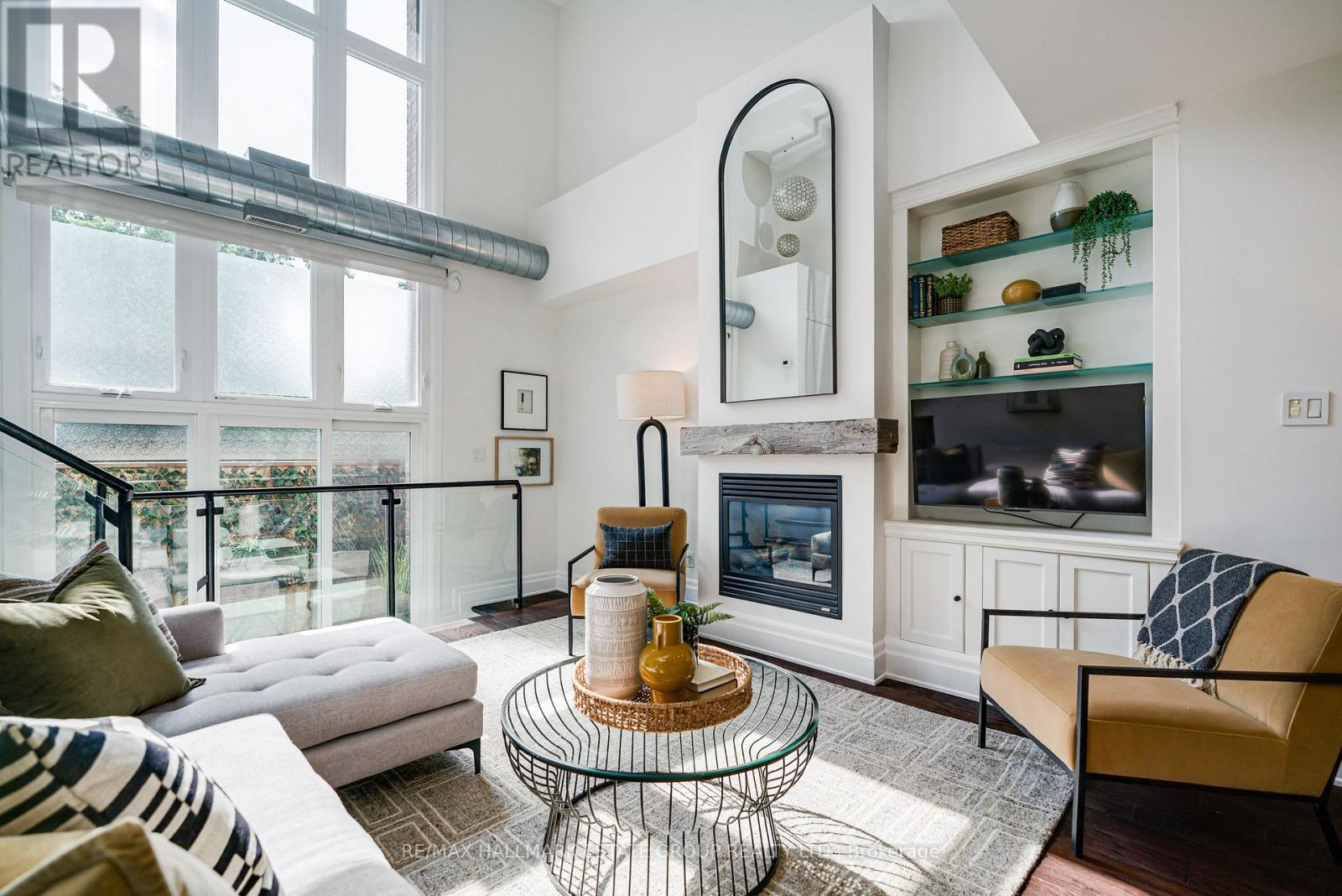 #106 660 PAPE AVENUE - Image 19