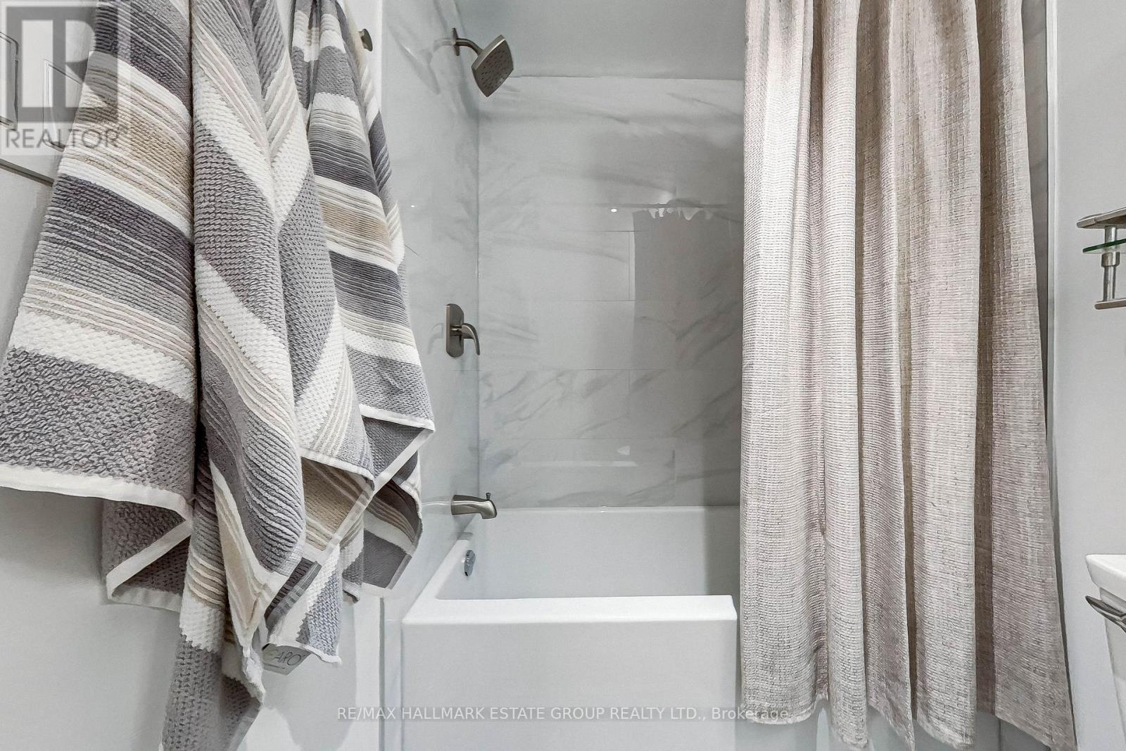 #106 660 PAPE AVENUE - Image 32