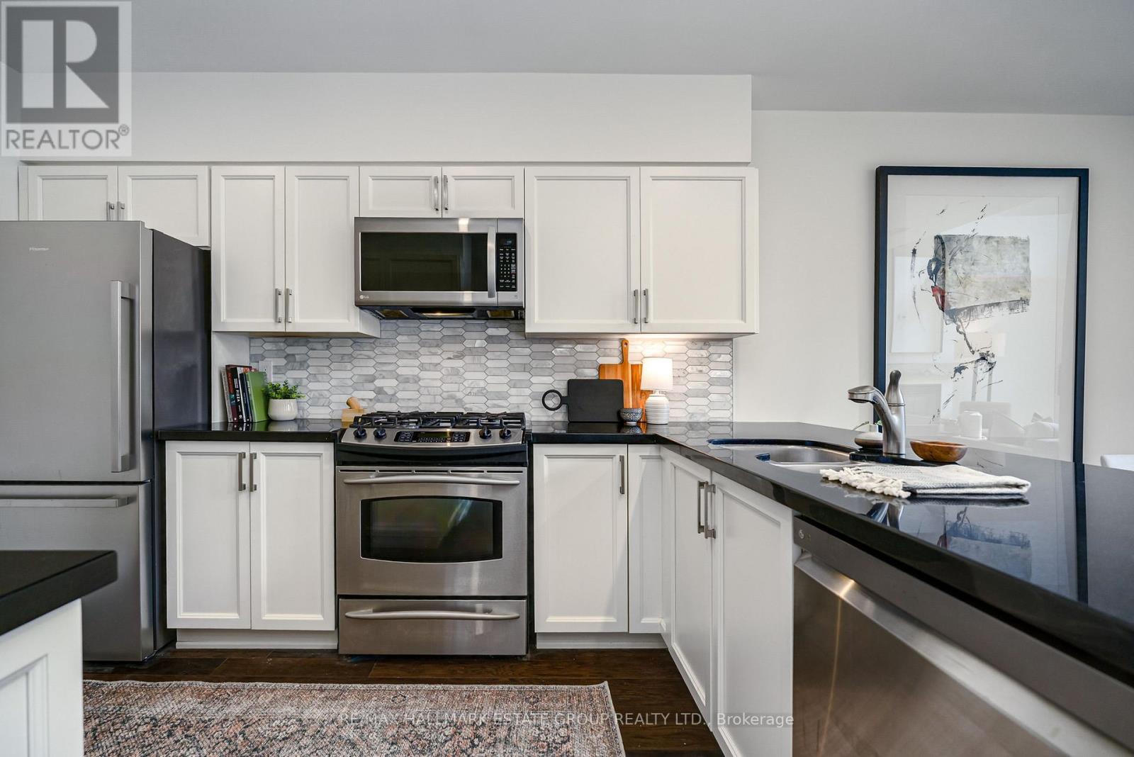#106 660 PAPE AVENUE - Image 7