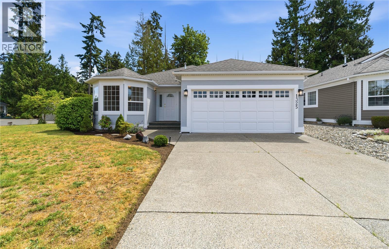 1325 Leeward Way - 1