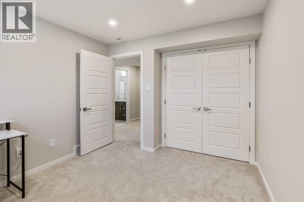 159 Pacific Landing W - Image 40