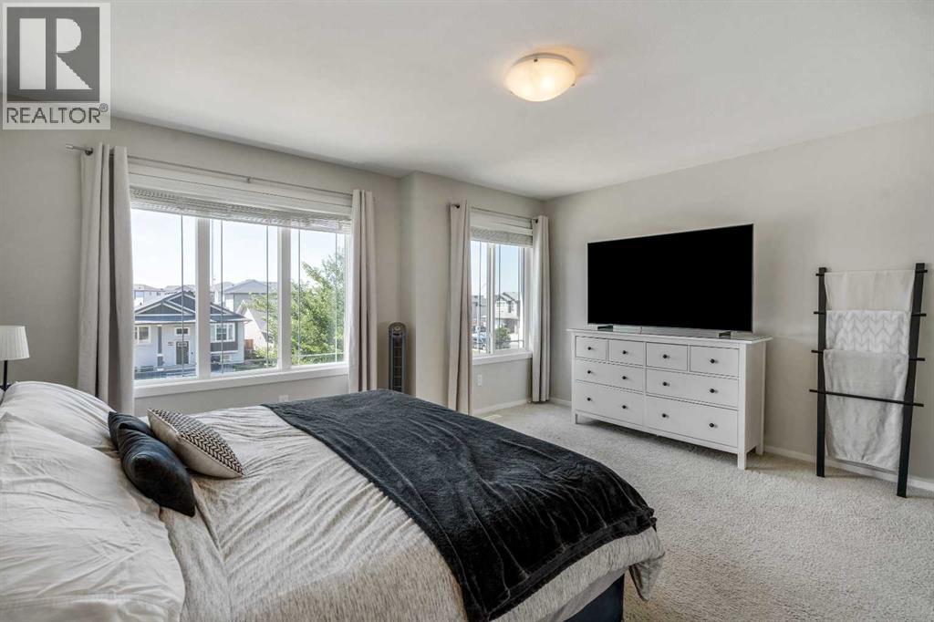 159 Pacific Landing W - Image 24