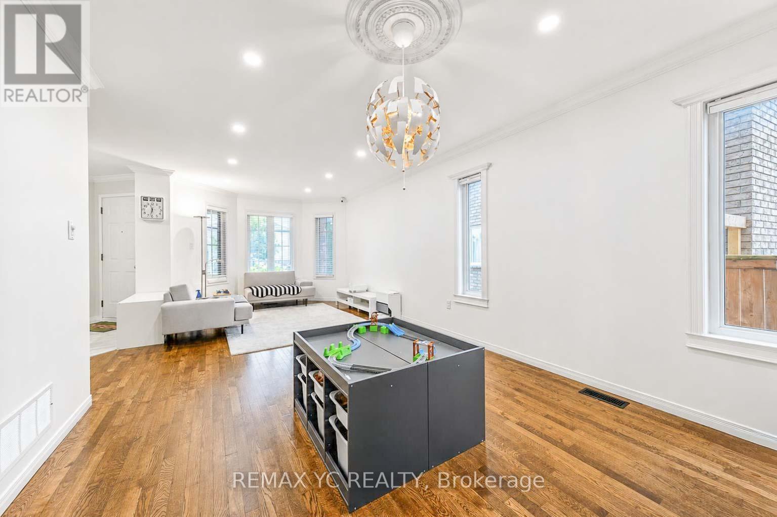 93 HOLLY MEADOW ROAD - 7