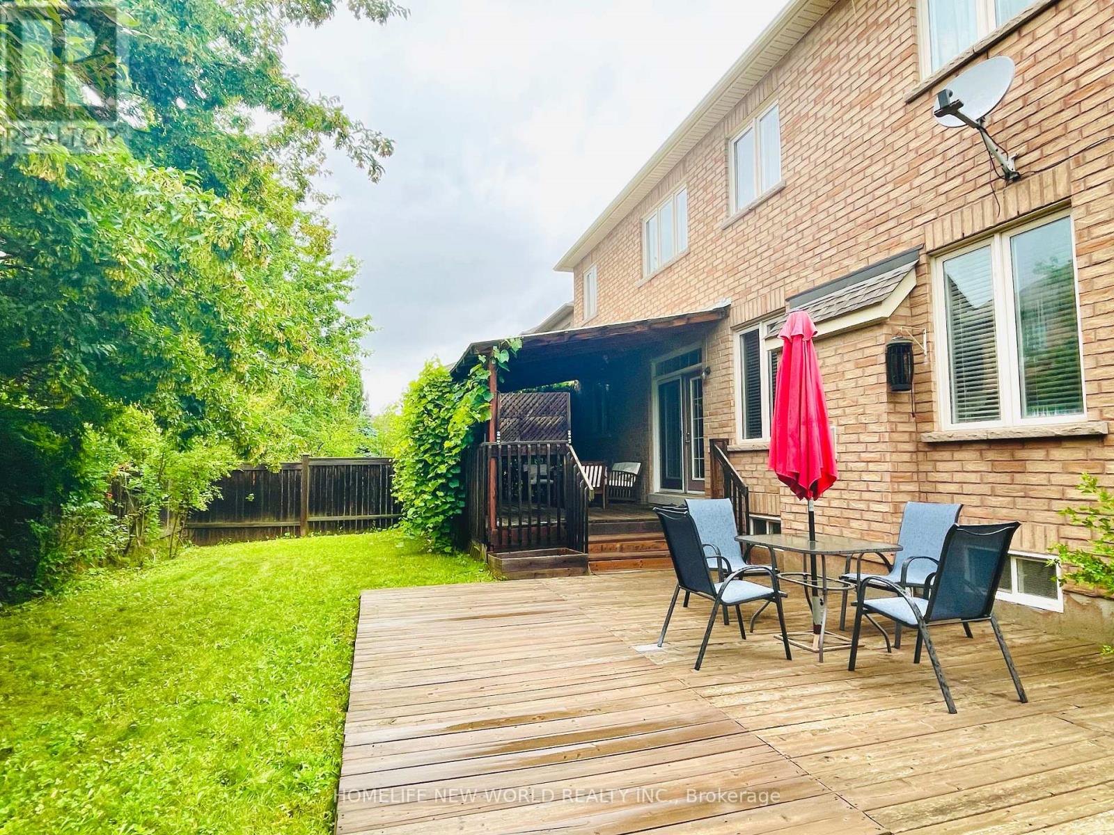 325 ADMIRAL DRIVE - 30