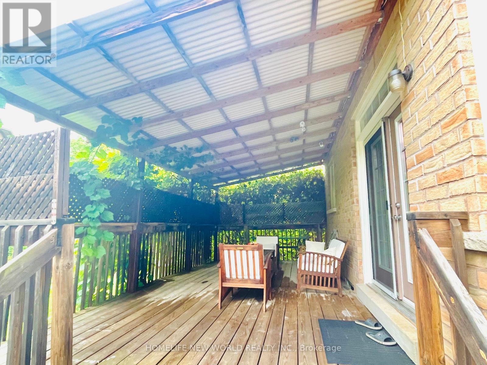 325 ADMIRAL DRIVE - 29