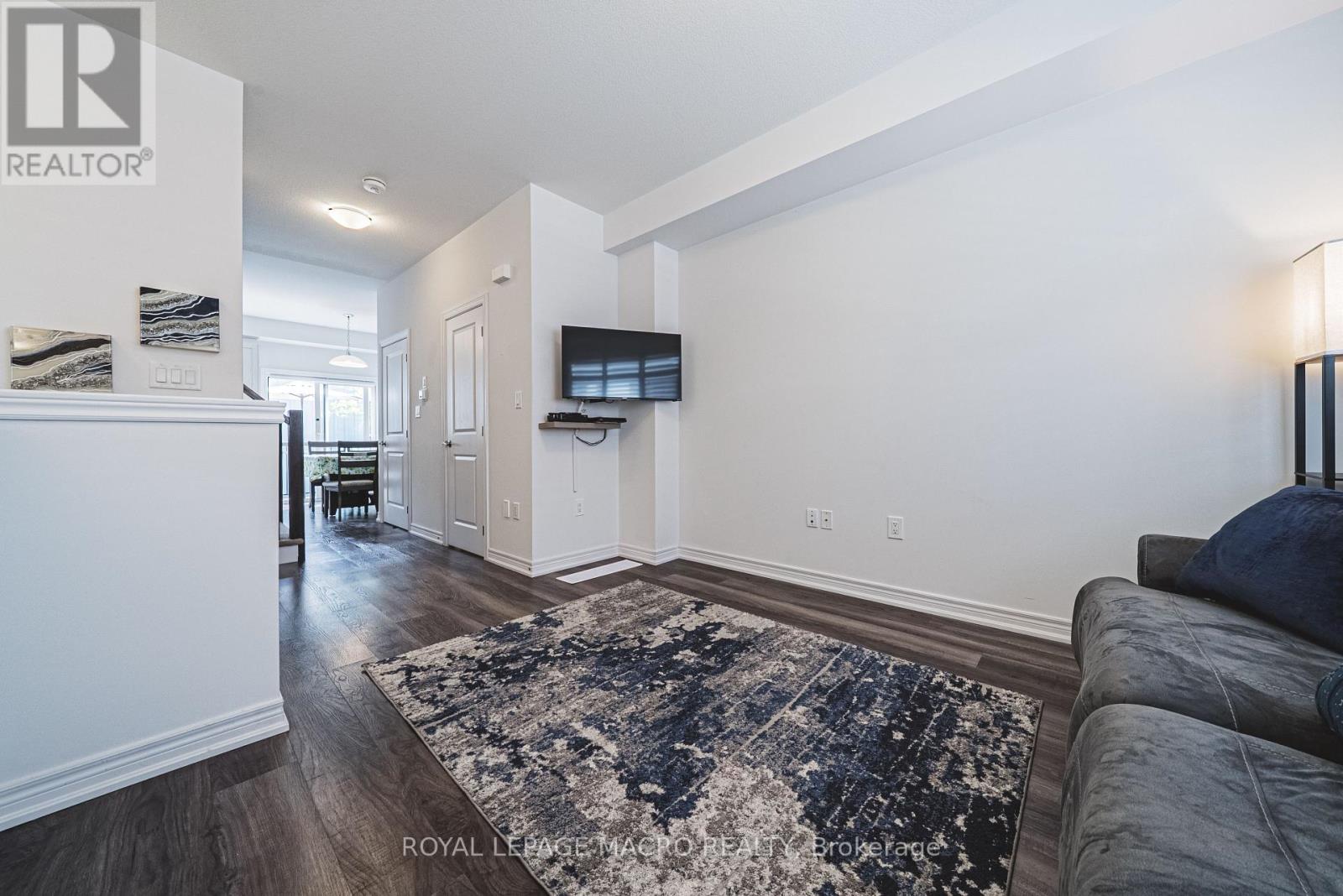 #86 575 WOODWARD AVENUE - 8