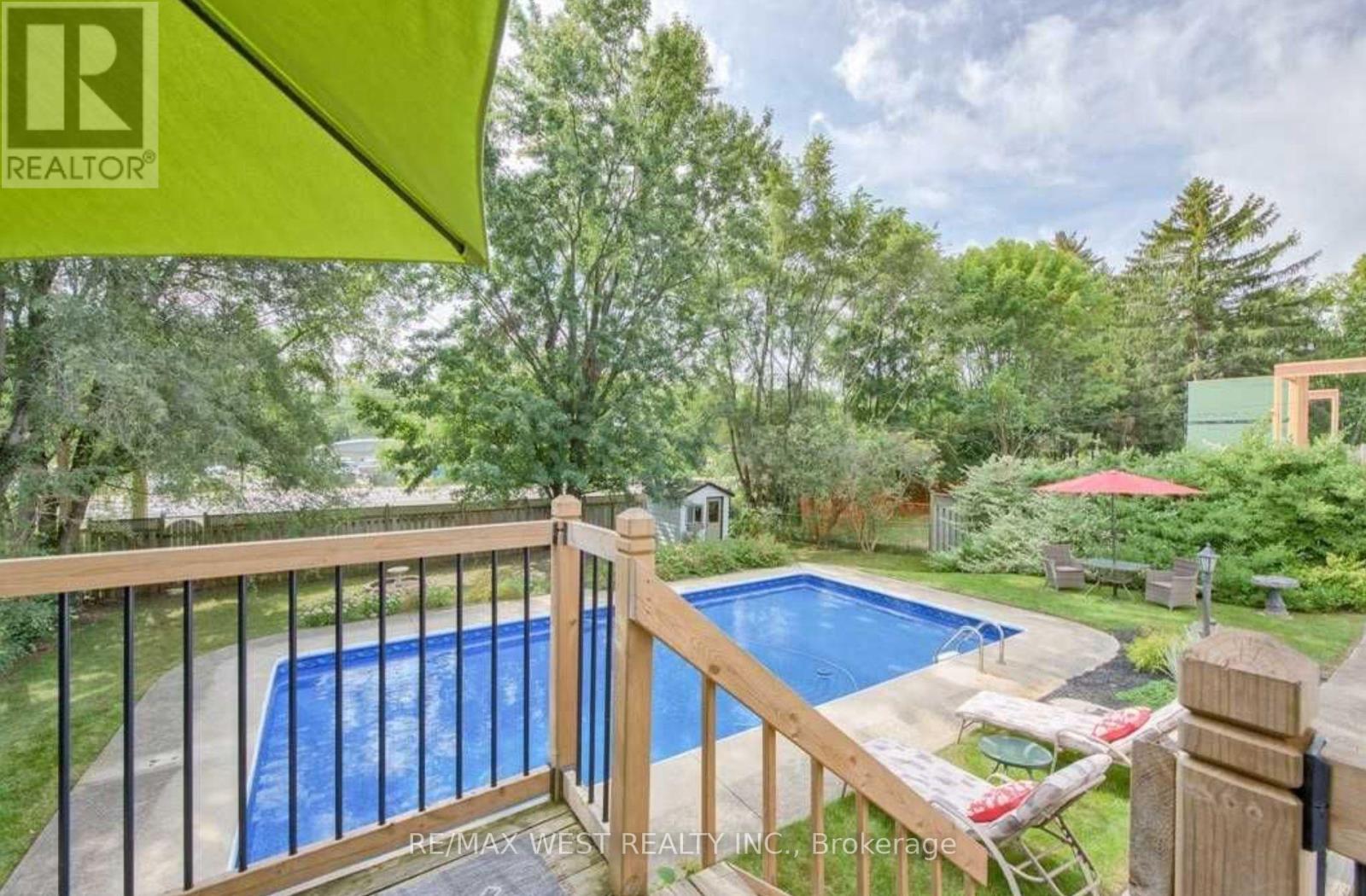 1566 VENETIA DRIVE - 5