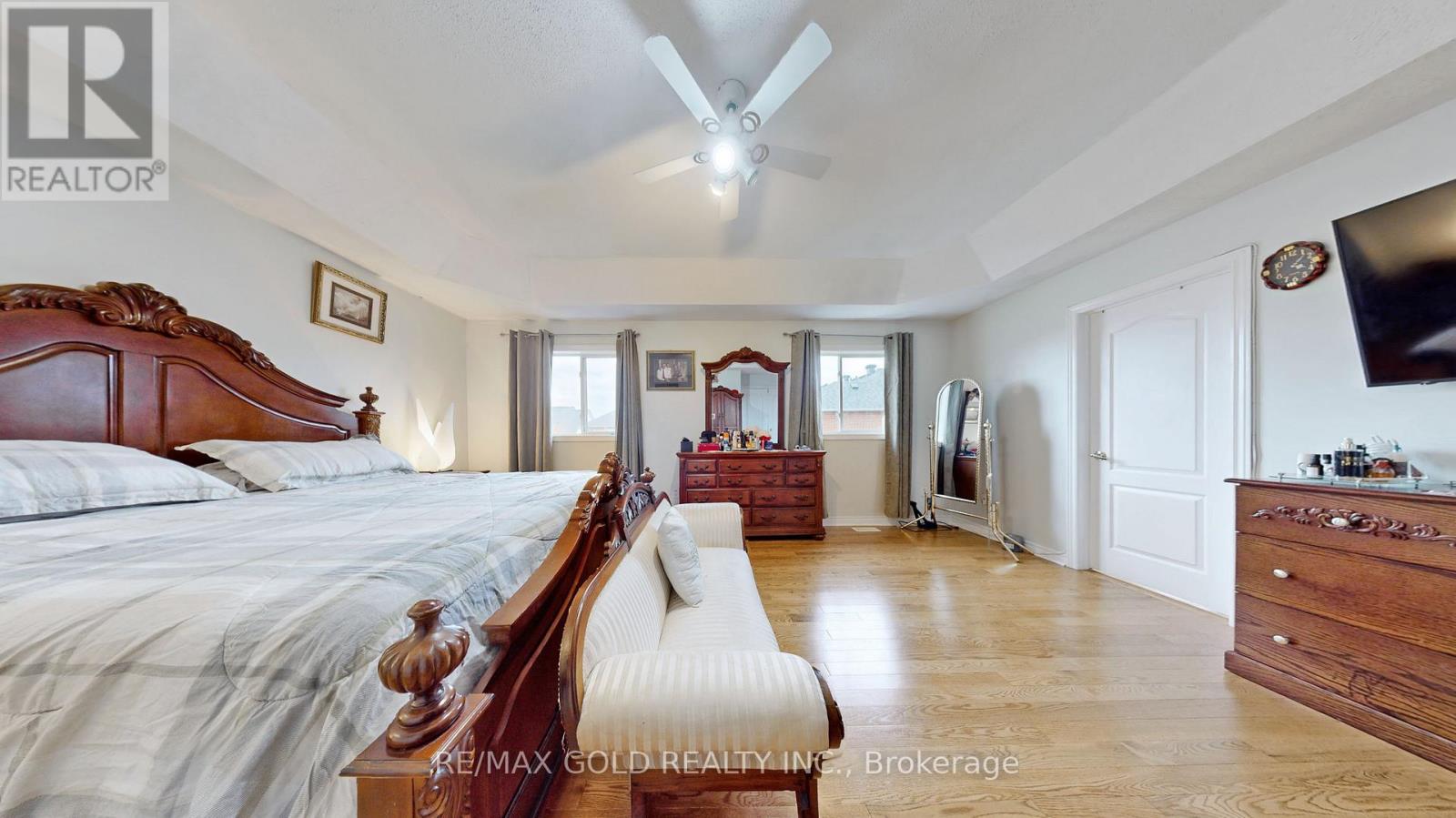 64 PRUE COURT - 16