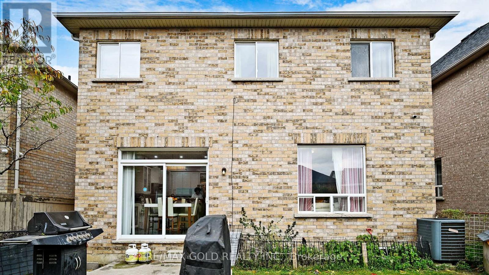 64 PRUE COURT - 34