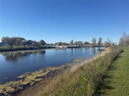 155 King Street, Riverton, MB R0C2R0 Photo 9