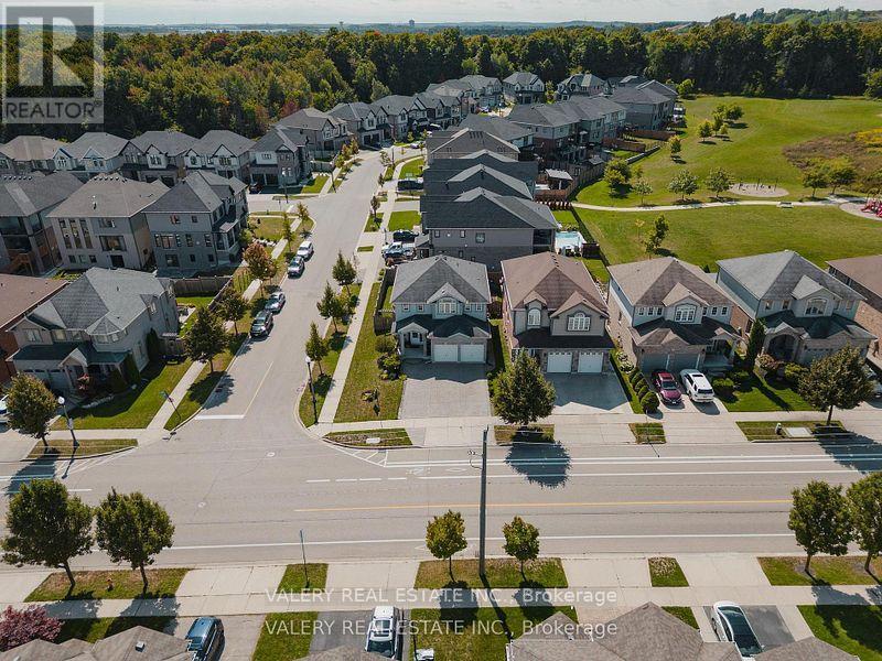 291 ZELLER DRIVE - Image 36