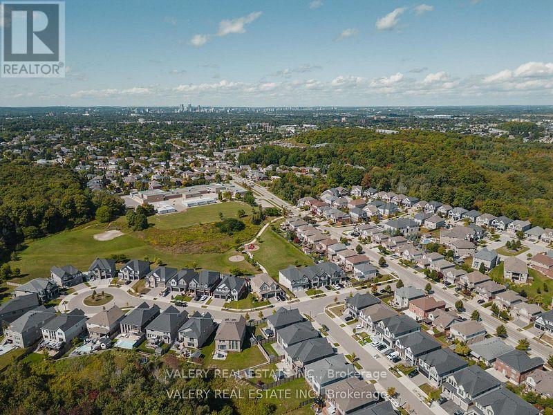 291 ZELLER DRIVE - Image 38