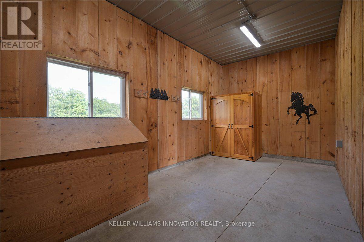 1635 SANDHILLS ROAD - 42