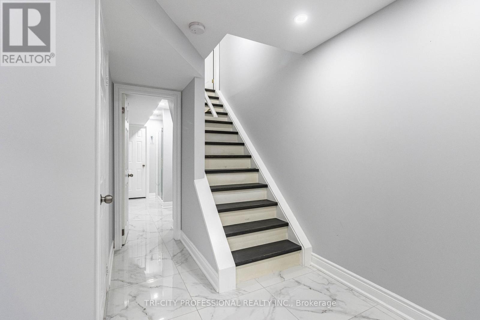 355 FISHER MILLS ROAD - 37