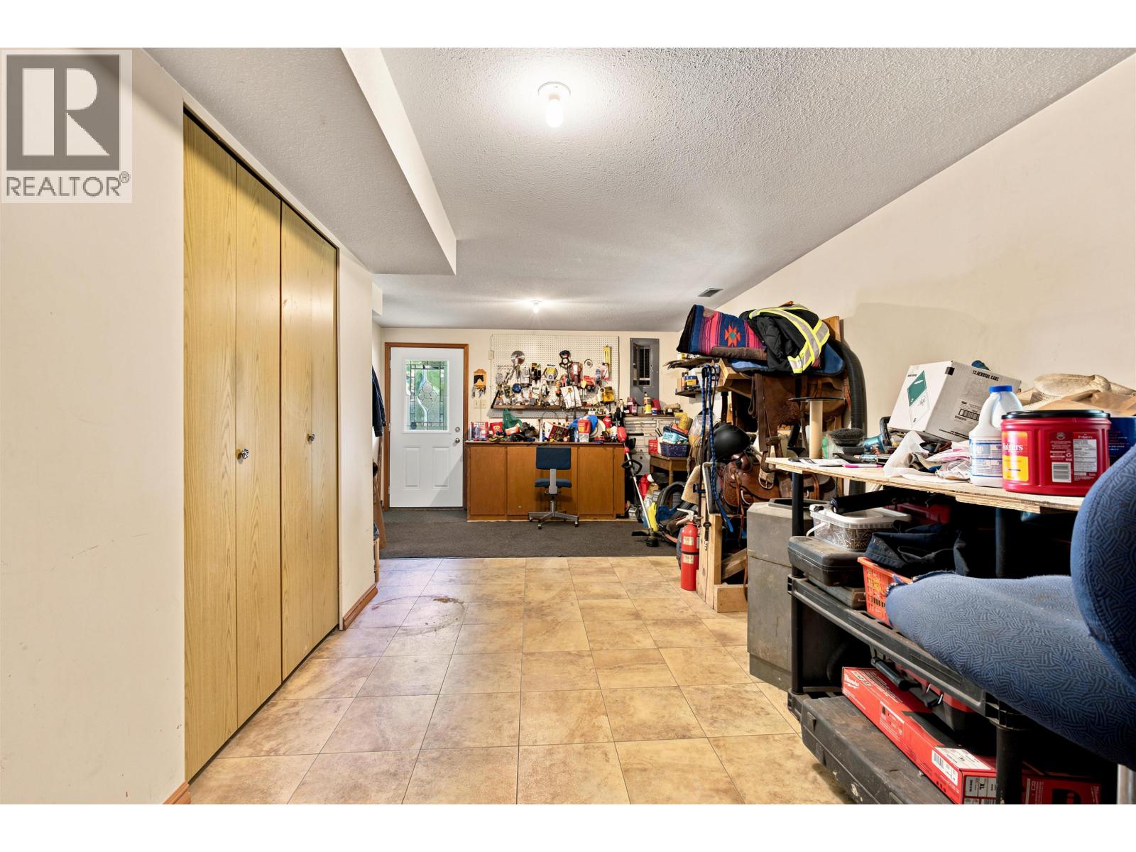 601 WHITEBOTTOM ROAD - 2