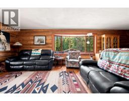 Primary Bedroom - 601 Whitebottom Road, Terrace, BC V8G0E4 Photo 11