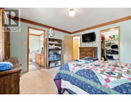 Bedroom 4 - 601 Whitebottom Road, Terrace, BC V8G0E4 Photo 13