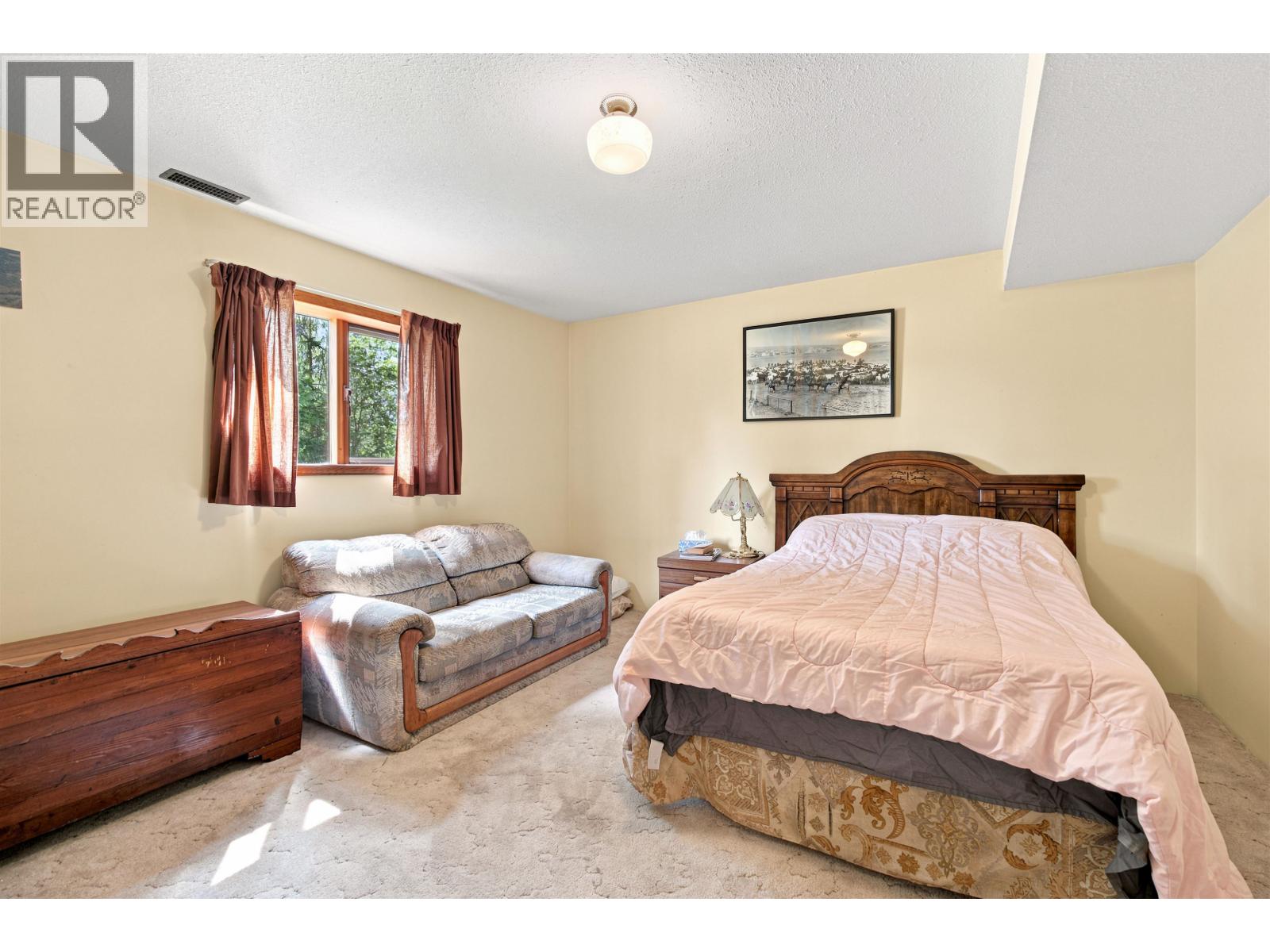 601 WHITEBOTTOM ROAD - 4