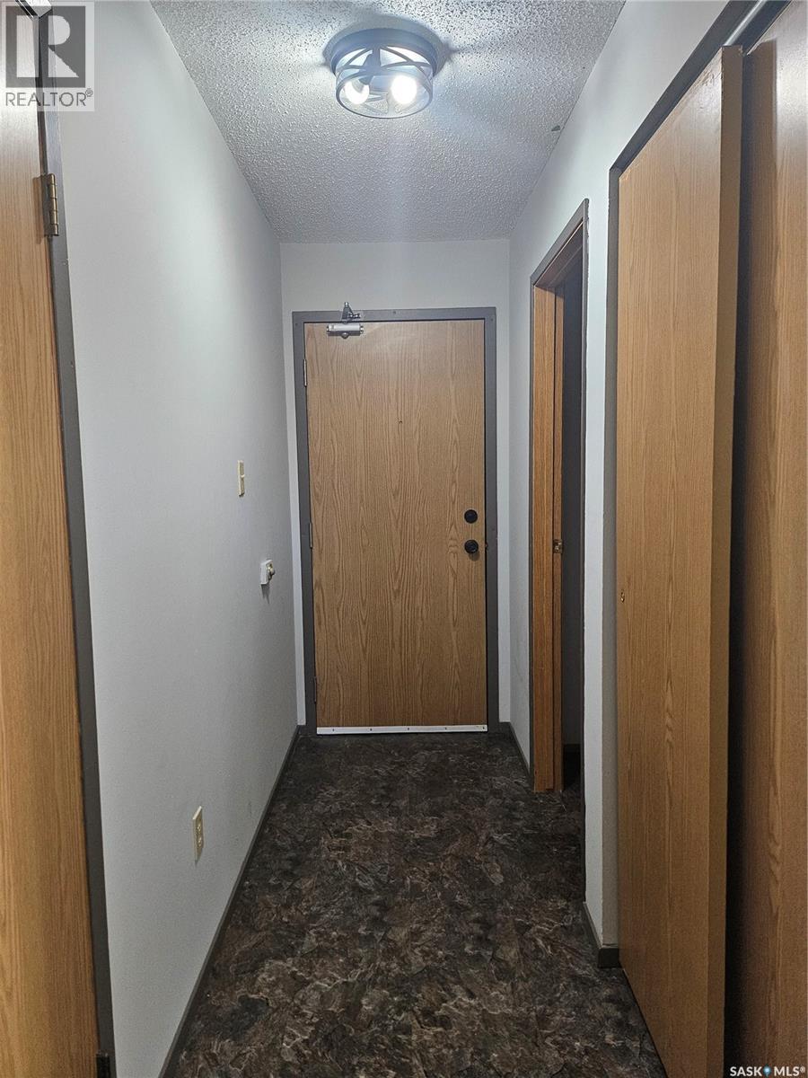 #205 306 Perkins STREET - 2