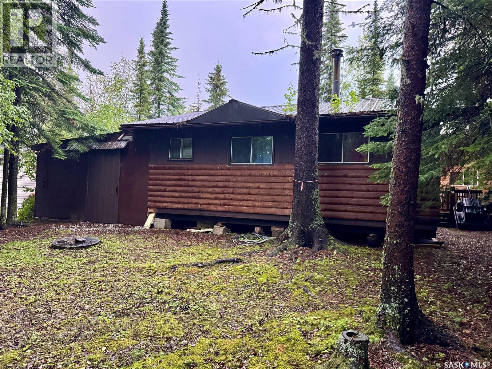 2 Ermine PLACE - 40
