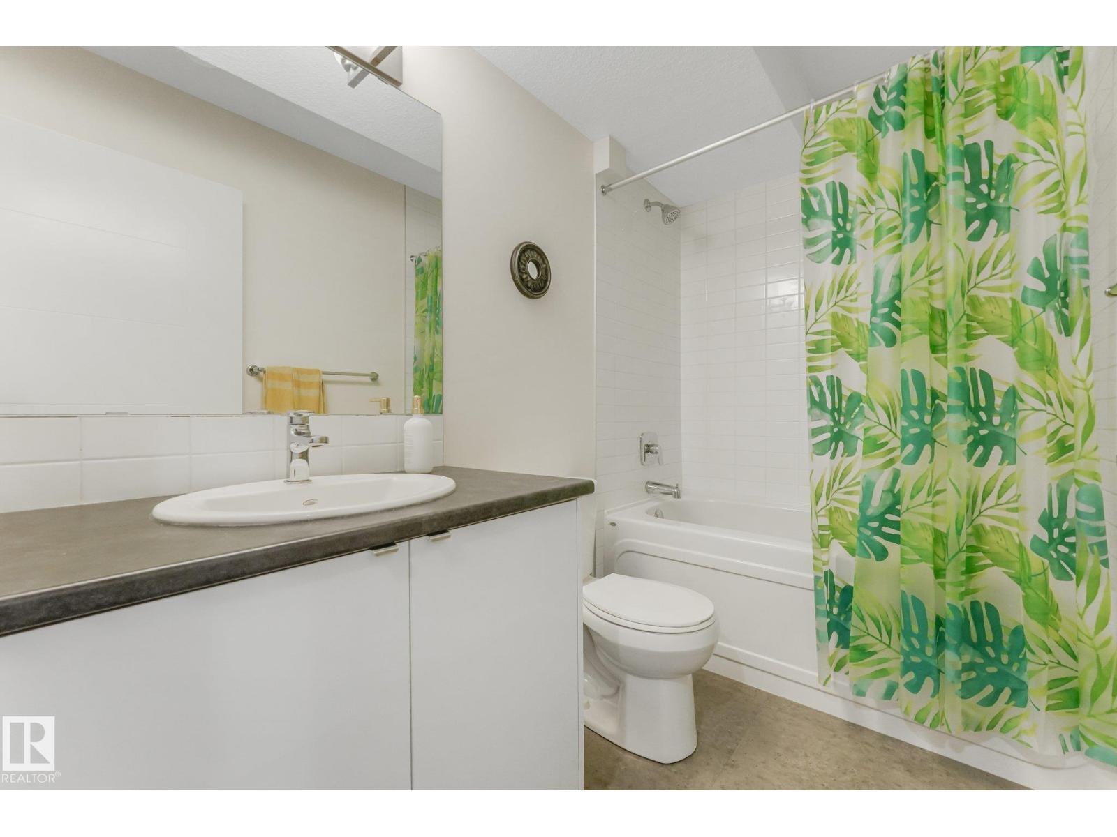 8004 ORCHARDS GREEN GR SW - 43