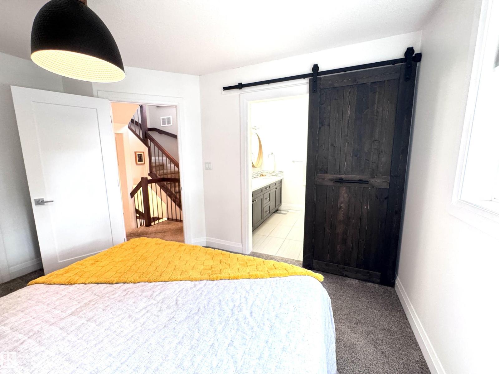 7004 97 ST NW - 20