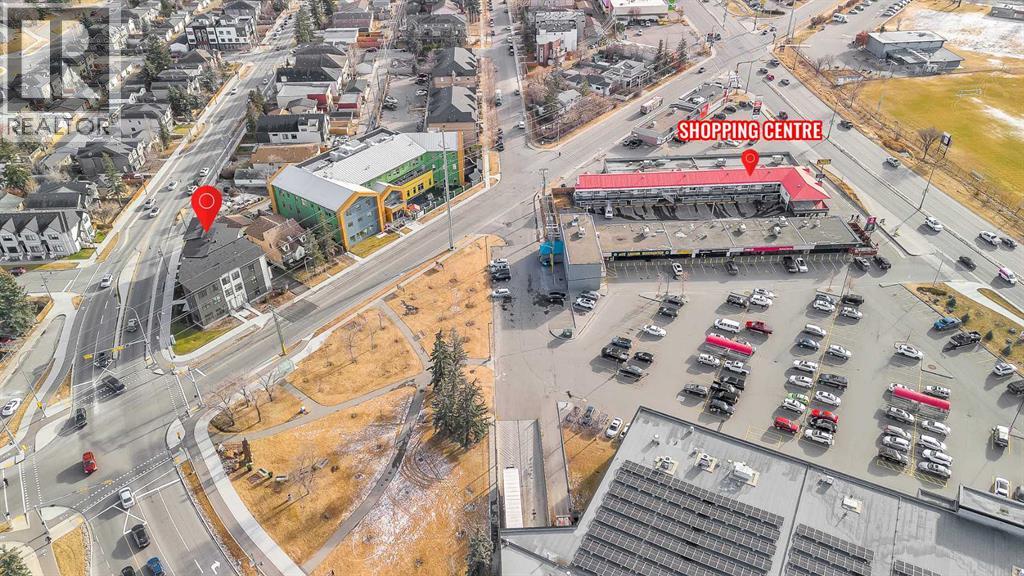 4907 Bowness Road NW - 39