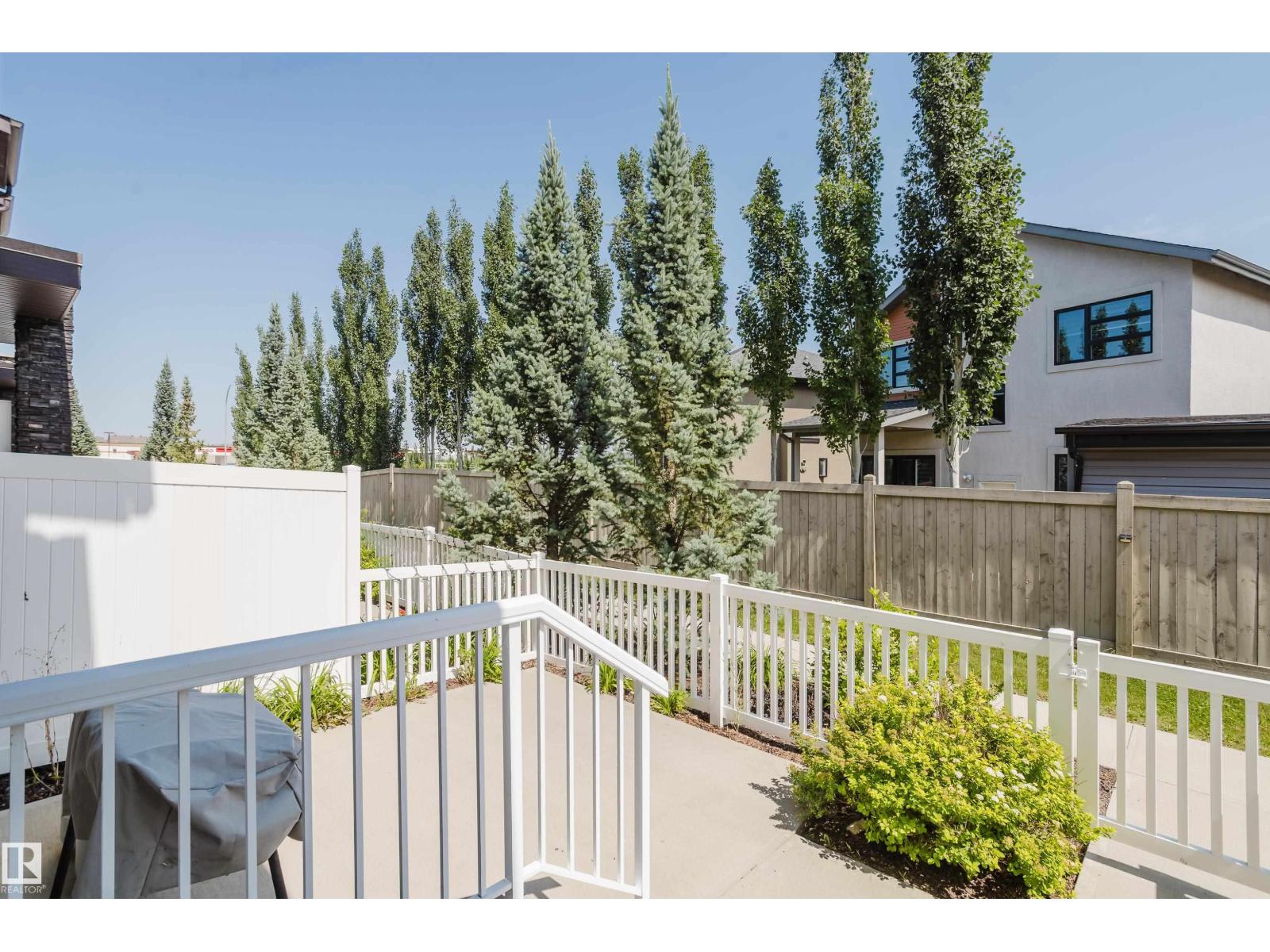 #28 2215 24 ST NW - 42