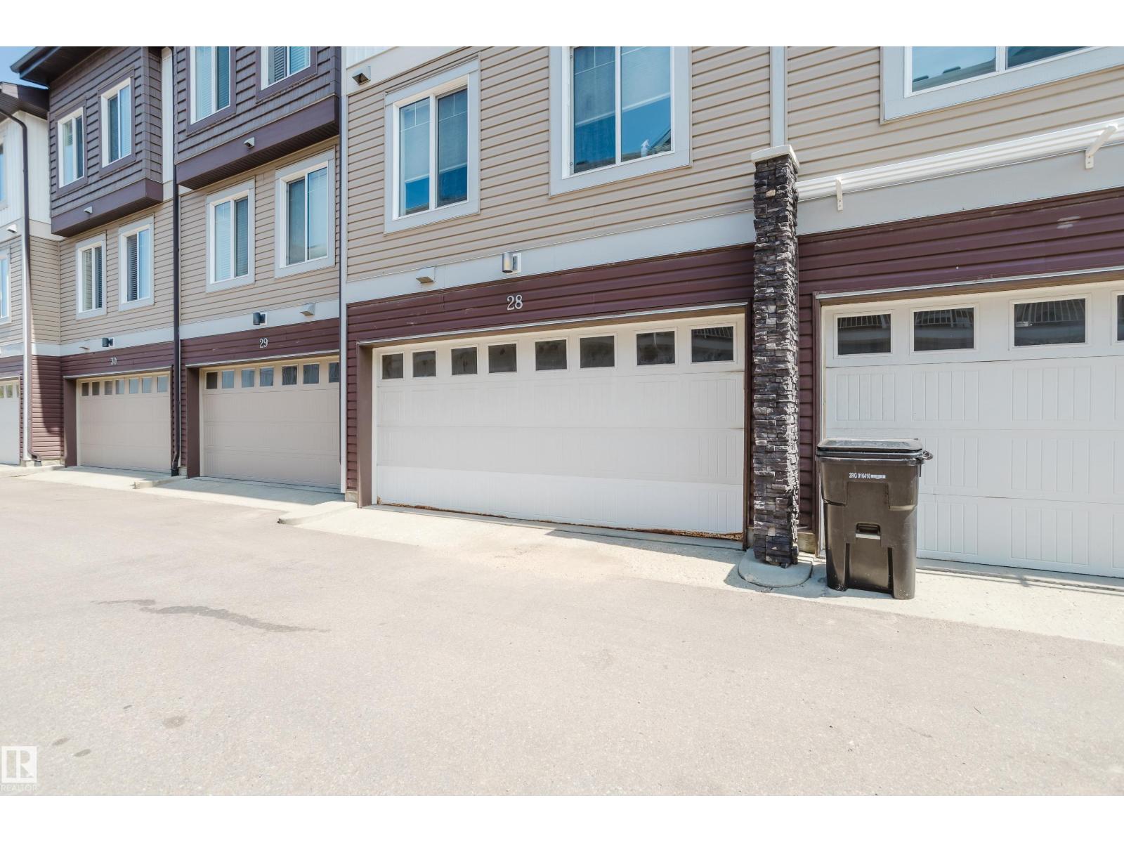 #28 2215 24 ST NW - 44