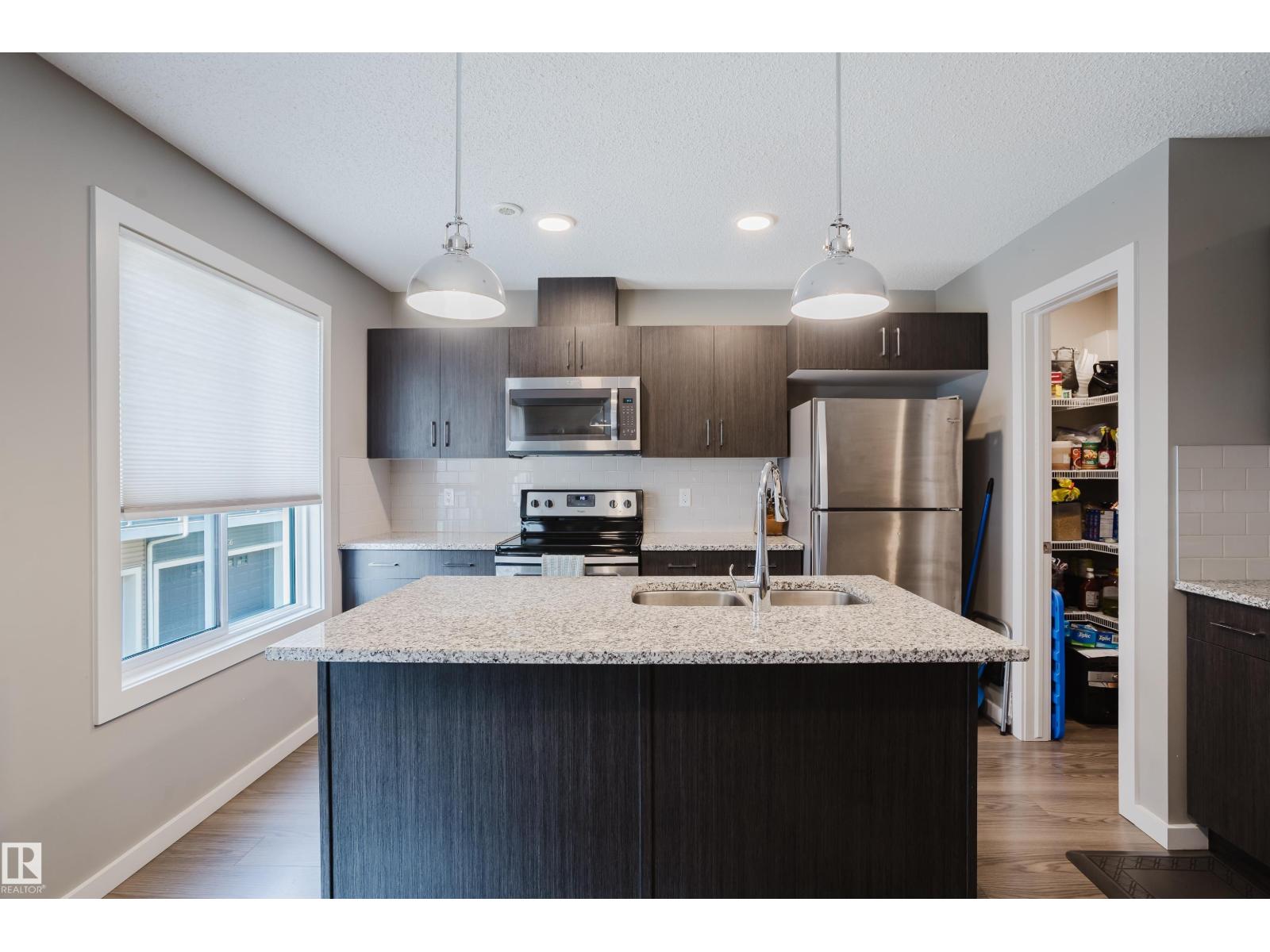 #28 2215 24 ST NW - 17