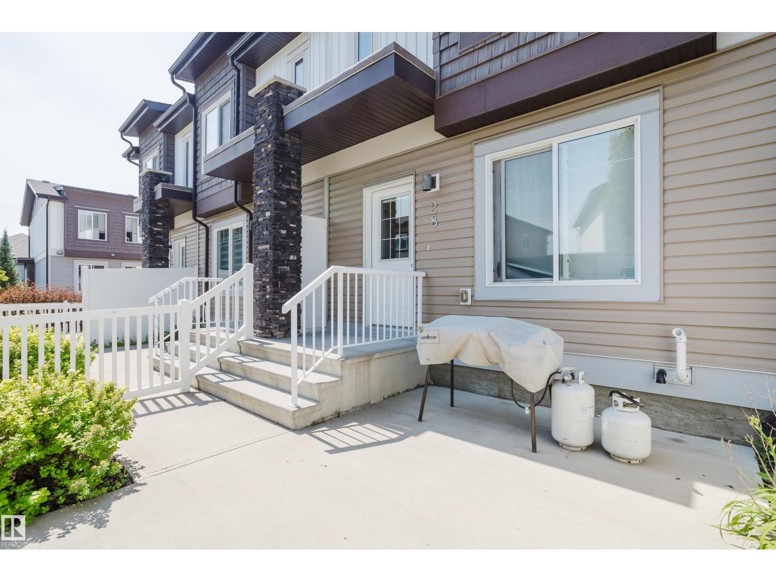 #28 2215 24 ST NW - 43