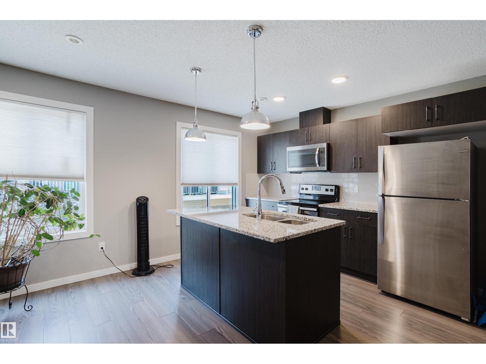 #28 2215 24 ST NW - 15
